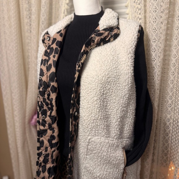 COMO Vintage Y2K Leopard Print Sherpa Lined Puffer Vest Quilted Lined - Picture 4 of 5